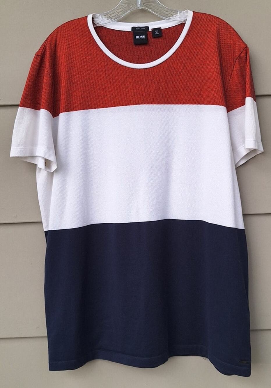 BOSS Hugo Boss 100%Cotton Color block Red (Rust), White and Blue T Shirt Fits XL